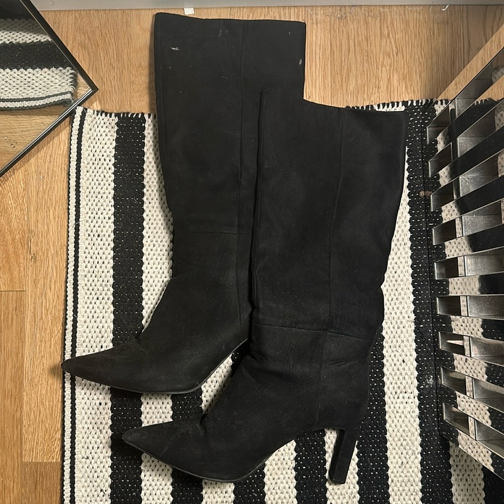 Mango suede black boots